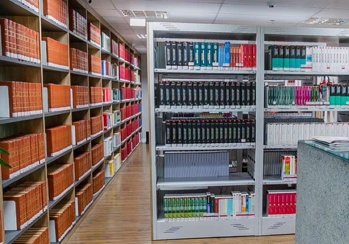 Retorno do atendimento presencial do setor financeiro e biblioteca